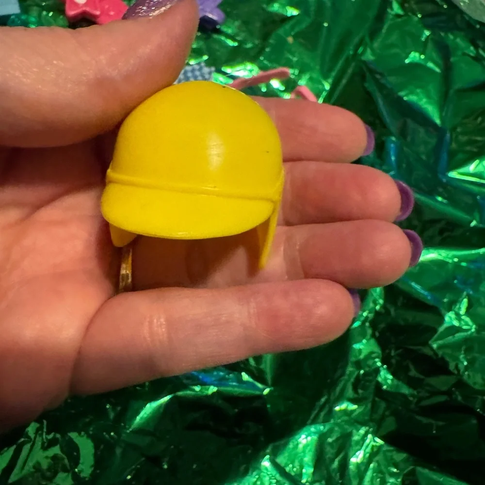 Barbie random accessories